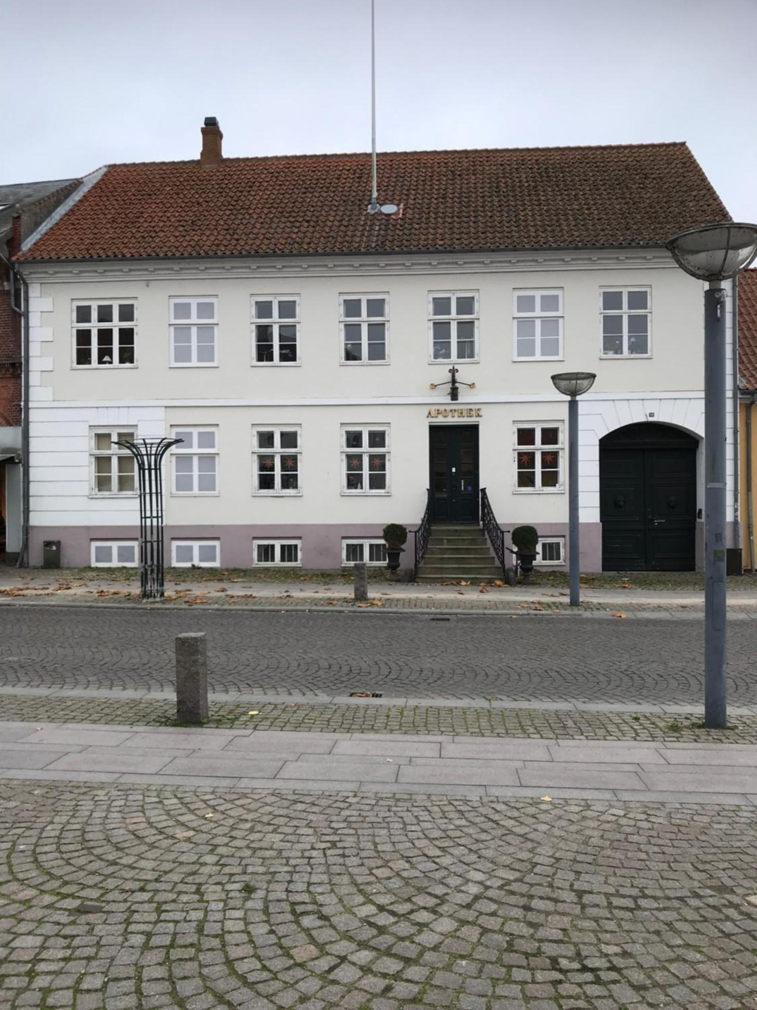 Apothekergaarden Stege Stuen Mod Gardhaven Bed & Breakfast Eksteriør bilde